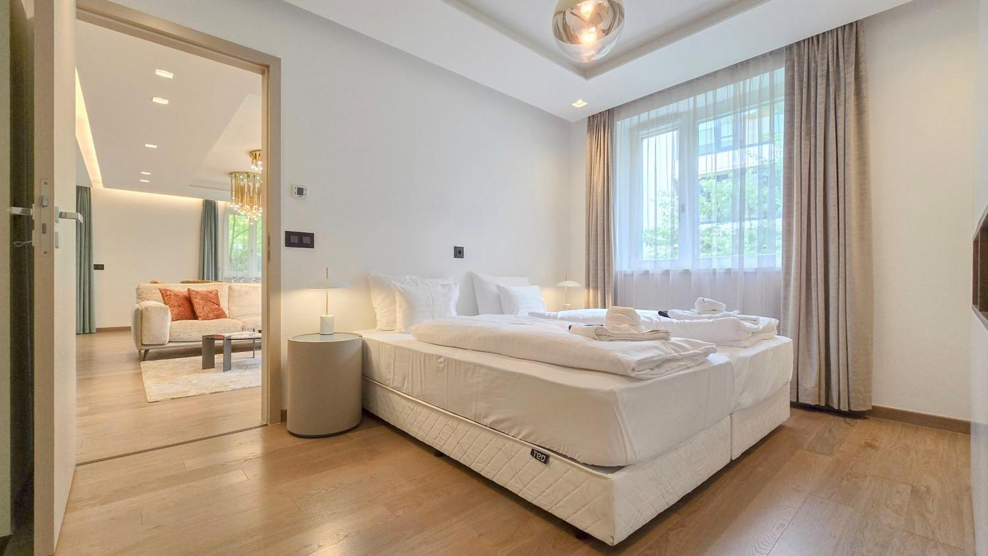 Sun Hill Luxury Suites Budapest Exterior photo
